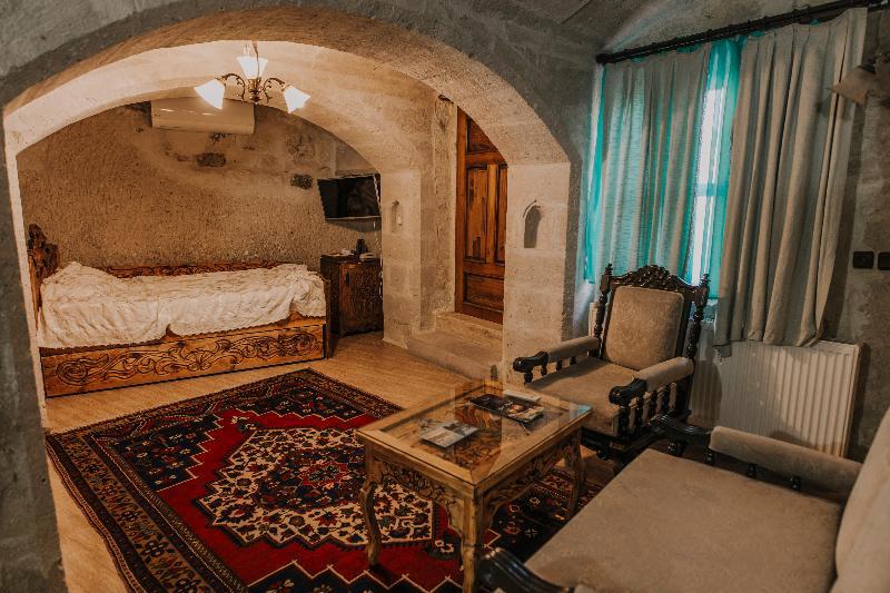 Holiday Cave Hotel Гореме Экстерьер фото